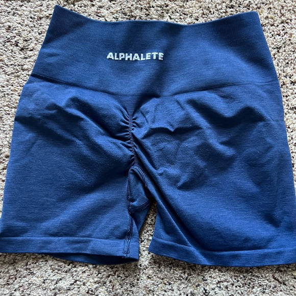 Alphalete short 4 in 1 size M - Picture 2 of 11